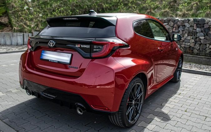 Toyota Yaris cena 175000 przebieg: 1600, rok produkcji 2022 z Gdańsk małe 277